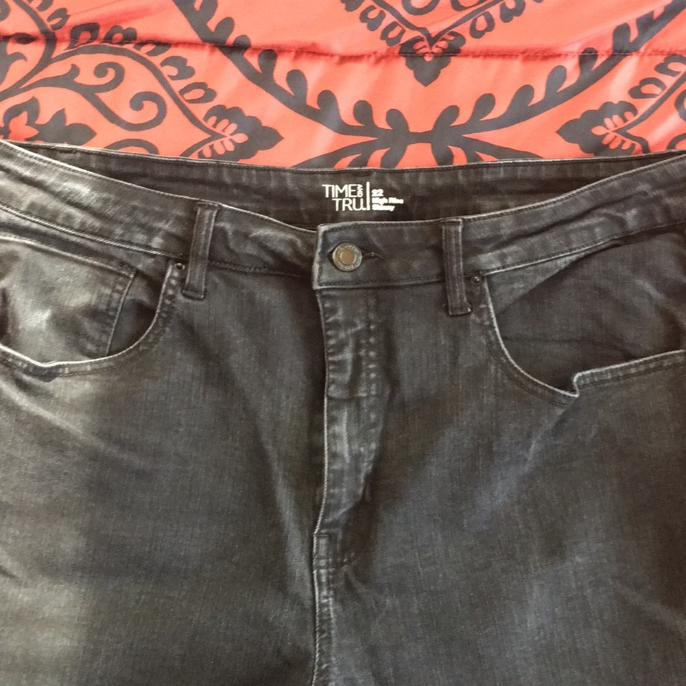🏳️🌈Time And Tru High Rise Skinny🏳️🌈 - Picture 2 of 3